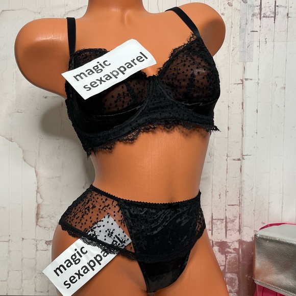 VS 38D 38DD BRA L XL PANTY SET DREAM ANGELS VELVET FLOCKED DOT MESH - Picture 1 of 2